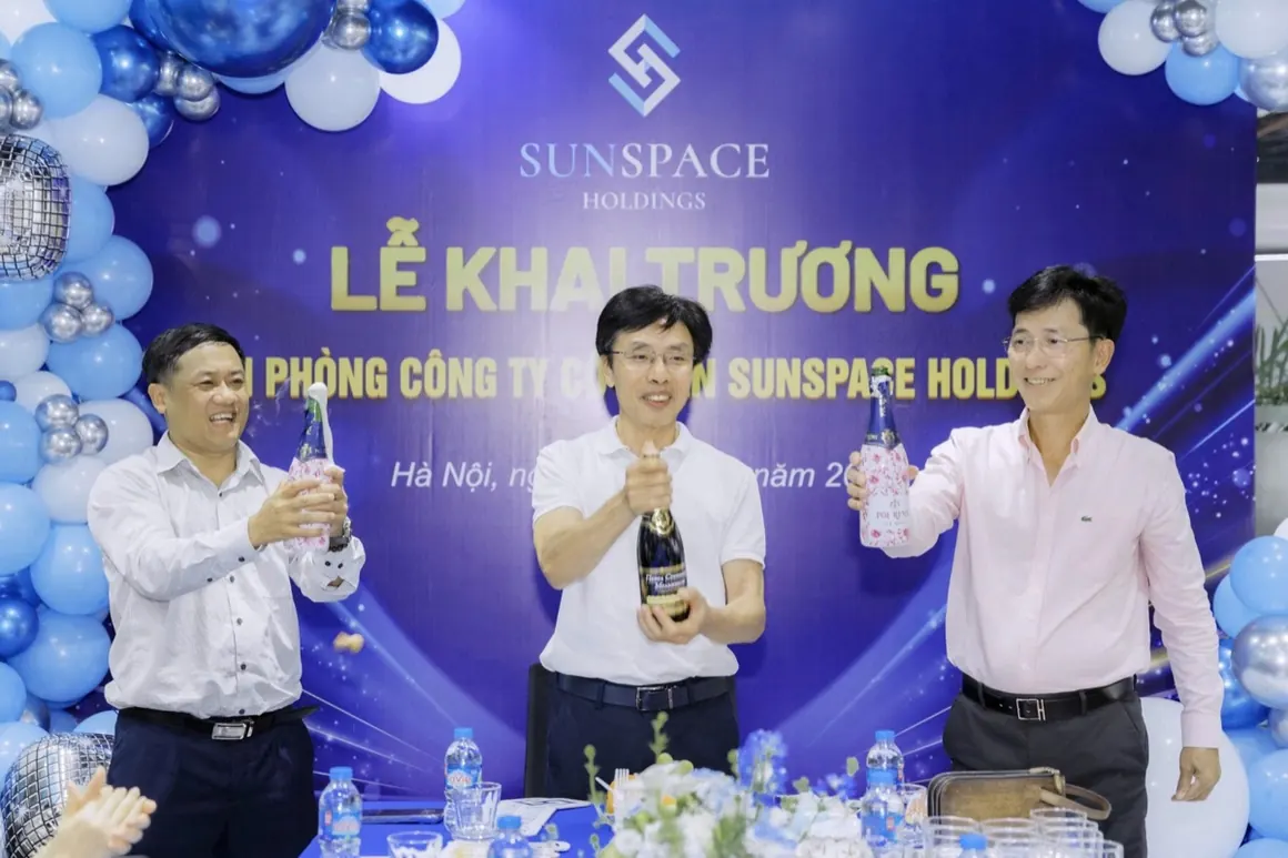 Lễ khai trương văn phòng mới Sunspace Holdings tại Hà Nội, tháng 3/2026